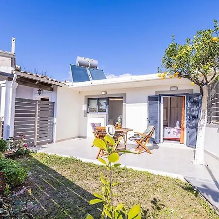 וילה Ad Homes