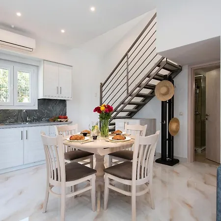 Ad Homes Villa