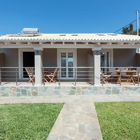 Ad Homes *
