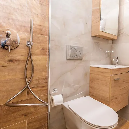 וילה Ad Homes אגיוס גורדיוס